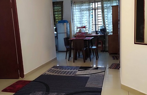 Kota Kinabalu Apartment | Homestay near UMS Sepanggar - ground floor with pool view!