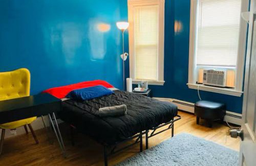 Dorchester House | Homestay on the Ave