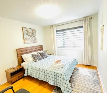 Whitby House | Homestay- private room and bathroom