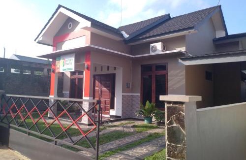 Purbalingga House | Homestay Purbalingga Tengah Kota by Simply Homy
