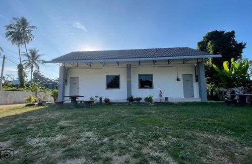 Kampung Rambutan Rendang House | Homestay Studio TOKAYOH