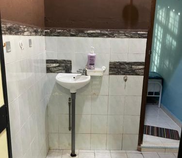 Paka House | Homestay Taman Delima Paka