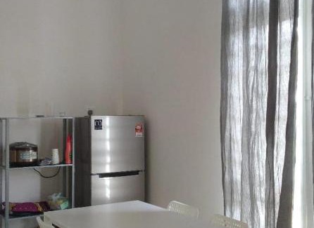 Paka House | Homestay Taman Tiara Paka Full AC Free Wi-fi & COWAY