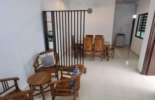 Jasin House | Homestay Terraloka