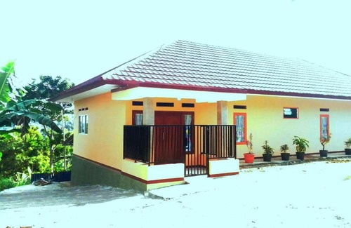 Ngamprah Ski Chalet | Homestay Tigadolok