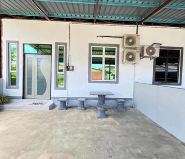 Kota Bharu House | HOMESTAY UMMI KOTA BHARU