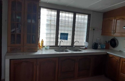Sri Petaling House | Homestay Ustaz Kuala Loco