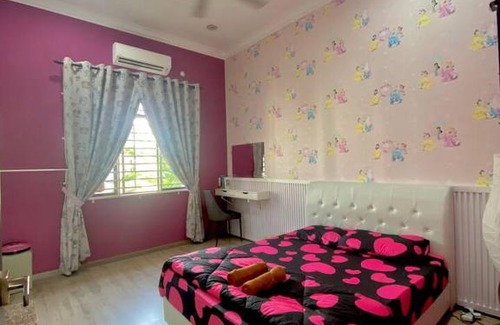 Wakaf Bharu House | Homestay Wakaf Bharu Tumpat