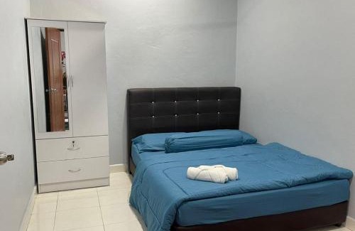 Kampung Permatang Kerai Besar House | Homestay Warisan Abang Tam