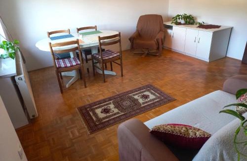 Grosuplje House | Homestay Zajec