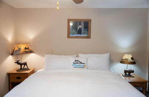 West Yellowstone House | Homestead 8