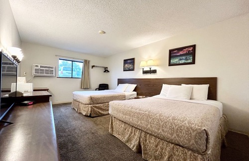 Wolf Point Hotel | Homestead Inn