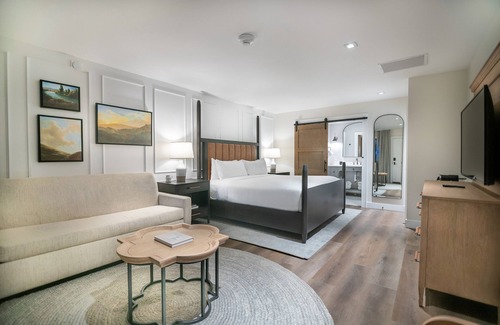 Midway Hotel | Homestead Resort