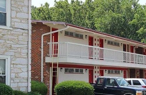 Spottswood Hotel | Hometown Inn Staunton