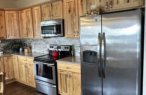 Orchard Homes House | Hometown Place - Solar Powered Newer Home