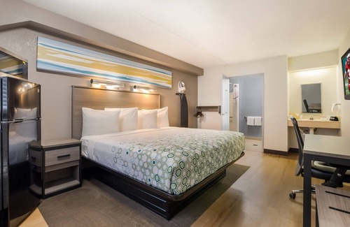 Lawrenceville Hotel | HomeTowne Studios By Red Roof Princeton – Ewing/Lawrenceville