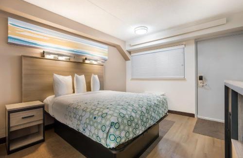 Lawrenceville Hotel | HomeTowne Studios by Red Roof Princeton - Ewing/ Lawrenceville