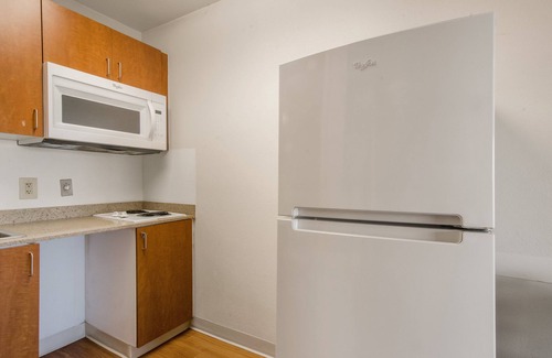 Aurora Hotel | HomeTowne Studios By Red Roof Denver - Airport/Aurora