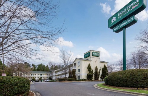 Winston - Salem Hotel | HomeTowne Studios by Red Roof Winston-Salem - University Pkwy