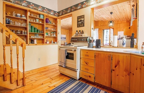 Eagle Lake Cottage | Homewood Cottage - Three Bedroom Cottage, Sleeps 6