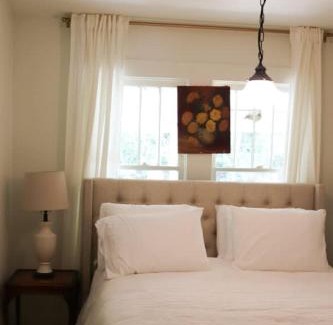Sand Ridge House | Homewood Historic Getaway