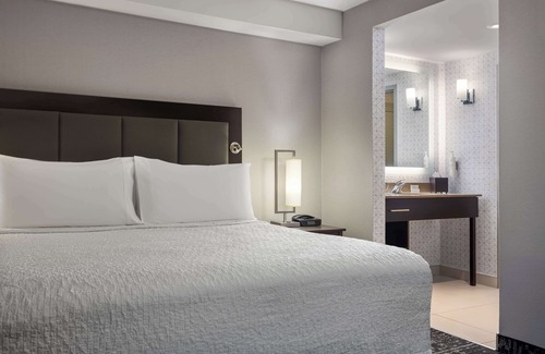Township of Woolwich Hotel | Homewood Suites by Hilton Waterloo/St. Jacobs
