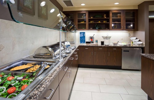 St. Louis Park Hotel | Homewood Suites by Hilton St Louis Park at West End