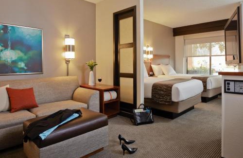 Wheatland Hotel | Homewood Suites by Hilton Oklahoma City Airport