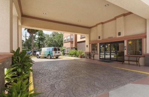 Shenandoah Hotel | Homewood Suites by Hilton Houston-Woodlands-Shenandoah