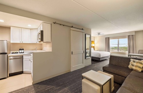 Wynnefield Heights Hotel | Homewood Suites by Hilton Philadelphia-City Avenue