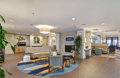 Windsor Locks Hotel | Homewood Suites by Hilton Windsor Locks Hartford