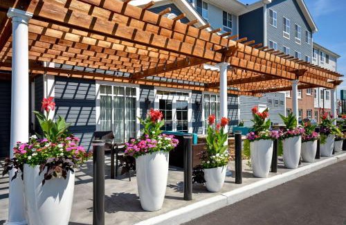 Southington Hotel | Homewood Suites by Hilton Hartford/Southington CT