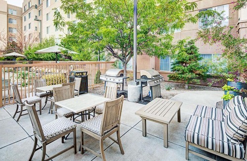 Uptown Hotel | Homewood Suites by Hilton Albuquerque Uptown