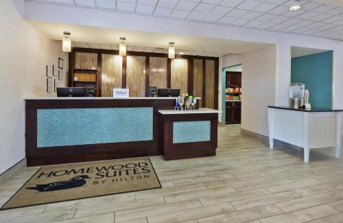 Greenbrier East Hotel | Homewood Suites by Hilton Chesapeake - Greenbrier