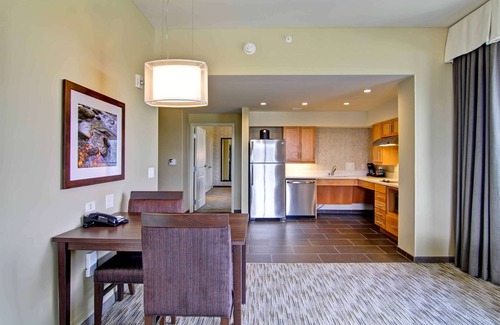 Issaquah Hotel | Homewood Suites by Hilton Seattle-Issaquah