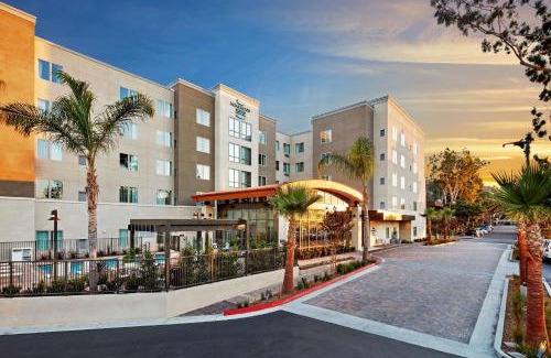 Mission Valley Hotel | Homewood Suites by Hilton San Diego Mission Valley/Zoo