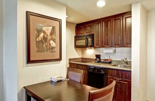 Sudbury Hotel | Homewood Suites by Hilton Sudbury