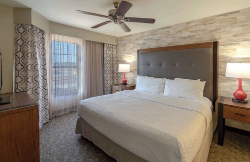 Bedford Hotel | Homewood Suites by Hilton Ft. Worth-Bedford
