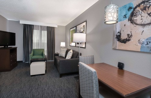 Houston Hotel | Homewood Suites by Hilton Houston Clear Lake NASA