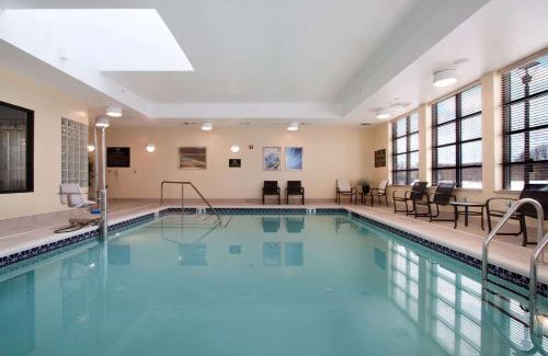Newtown Hotel | Homewood Suites by Hilton Newtown - Langhorne, PA