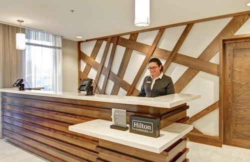Ottawa Division Hotel | Homewood Suites By Hilton Ottawa Kanata