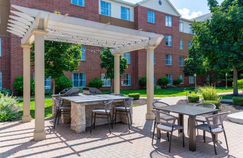 Troy Hotel | Homewood Suites by Hilton Detroit-Troy