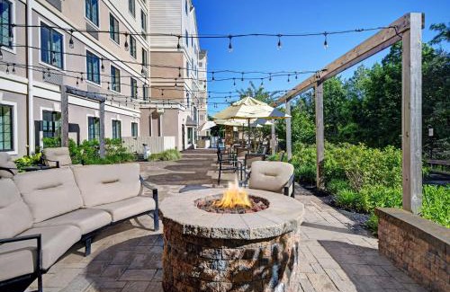 Eatontown Hotel | Homewood Suites by Hilton Eatontown