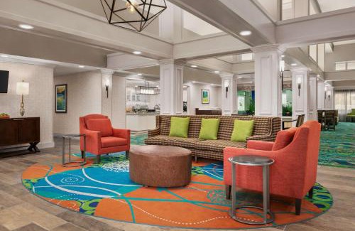 Villas Hotel | Homewood Suites by Hilton Fort Myers