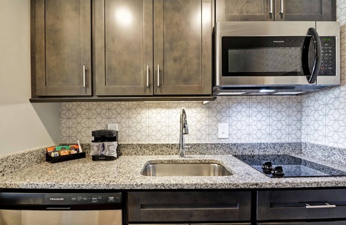 Hadley Hotel | Homewood Suites by Hilton Hadley Amherst