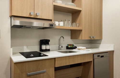 Union Square Hotel | Homewood Suites by Hilton Denver West Lakewood
