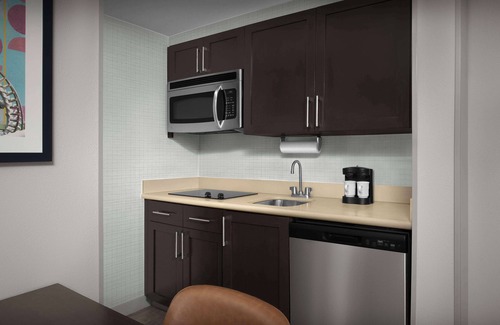 Airport North Hotel | Homewood Suites by Hilton Orlando Airport