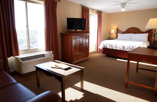 Nambe Pueblo Hotel | Homewood Suites by Hilton Santa Fe-North