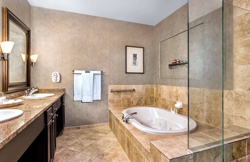 Nambe Pueblo Hotel | Homewood Suites by Hilton Santa Fe-North