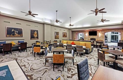 Waco Hotel | Homewood Suites by Hilton Waco